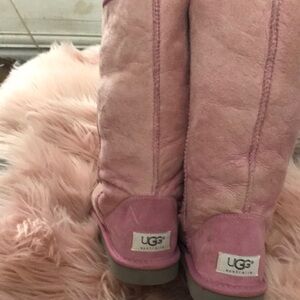 Pink Ugg tall size 5 fit 6 6.5 23 cm